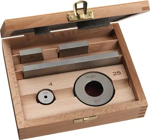 Preisreduziert PROMAT Parallelendmaßsatz Toleranzklasse 1 3 teilig 1 x 30 / 1 x 41.3 / 1 x 131.4