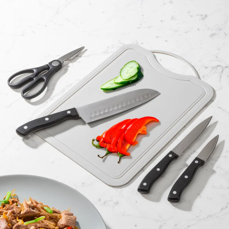 Messer Set mit Schneidebrett 5-tlg. Knallerangebot