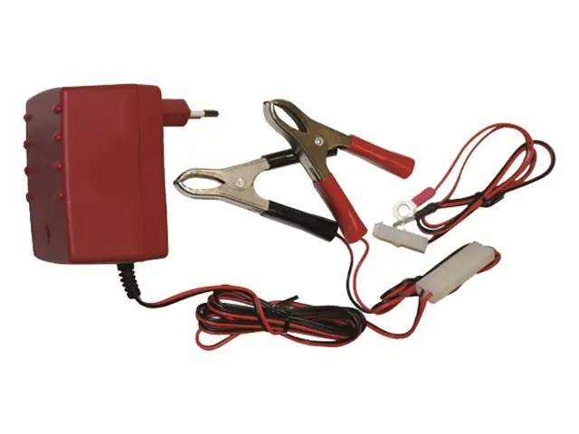 Motorrad-Batterie= 65791 -Ladegerät 6/12V Ausverkauf