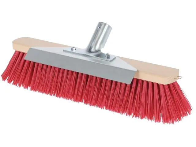 Sonderangebot Großraumbesen 40 cm mit Schabekante