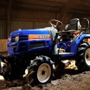Letzte Chance Iseki Allrad-Universalschlepper TM 3217 AL Grundmaschine ohne Bereifung