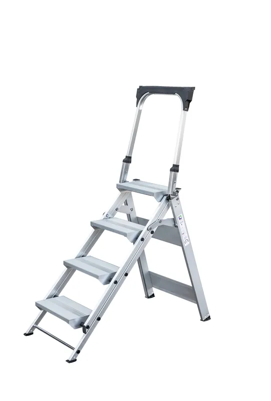 Bestseller MUNK Klapptreppe mit Haltebügel aus Aluminium