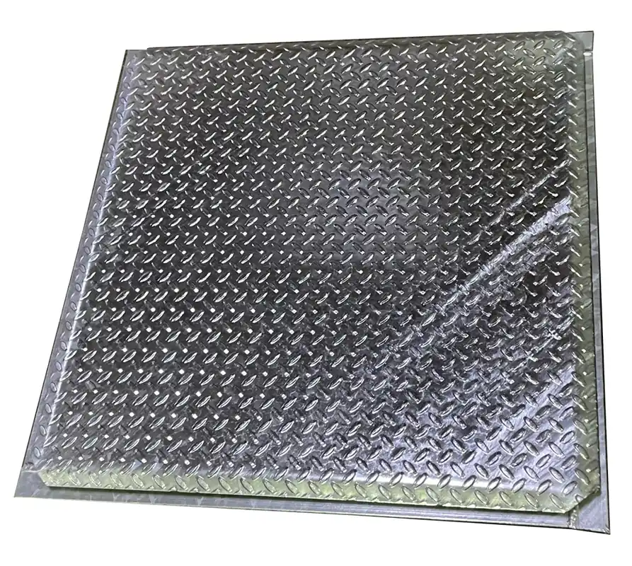 Knallerangebot Edelstahl/Aluminium Schachtabdeckung begehbar mit allseitig ca 25 Grad abgewink. Deckel (wasserabweisend)